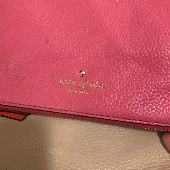 Kate Spade soft leather purse - Picture 4 of 8